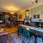 Elegant Castle For 19 Guests Дом отдыха