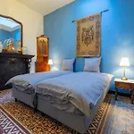 Elegant Castle For 19 Guests Дом отдыха