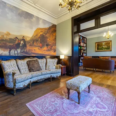 Elegant Castle For 19 Guests La-Roche-en-Ardenne