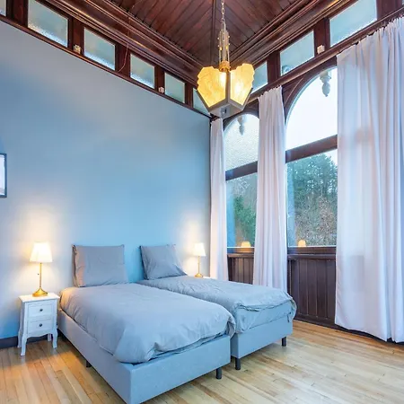 Elegant Castle For 19 Guests Feriehus *