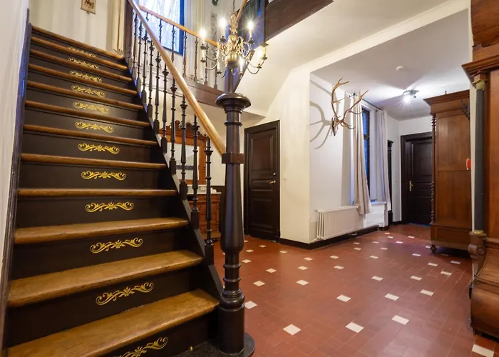 Elegant Castle For 19 Guests