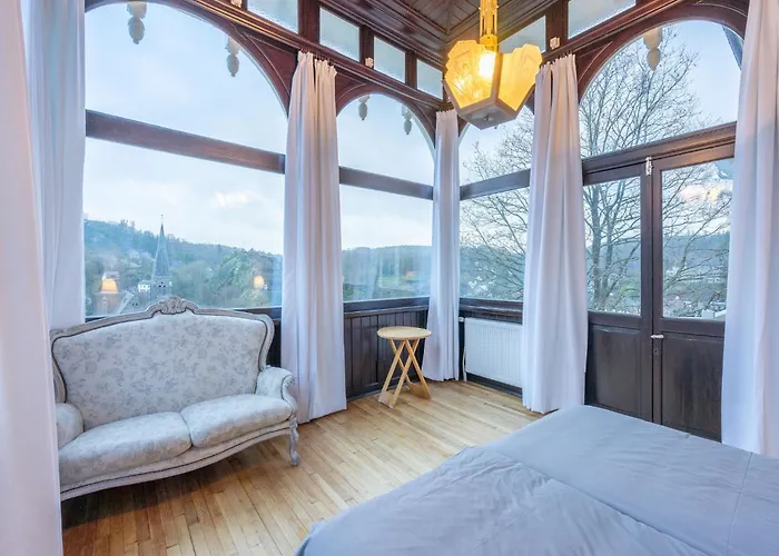 Elegant Castle For 19 Guests