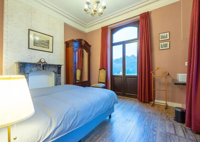 Elegant Castle For 19 Guests Semesterbostad La-Roche-en-Ardenne