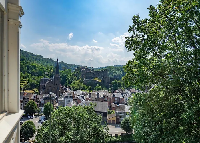 Elegant Castle For 19 Guests Semesterbostad